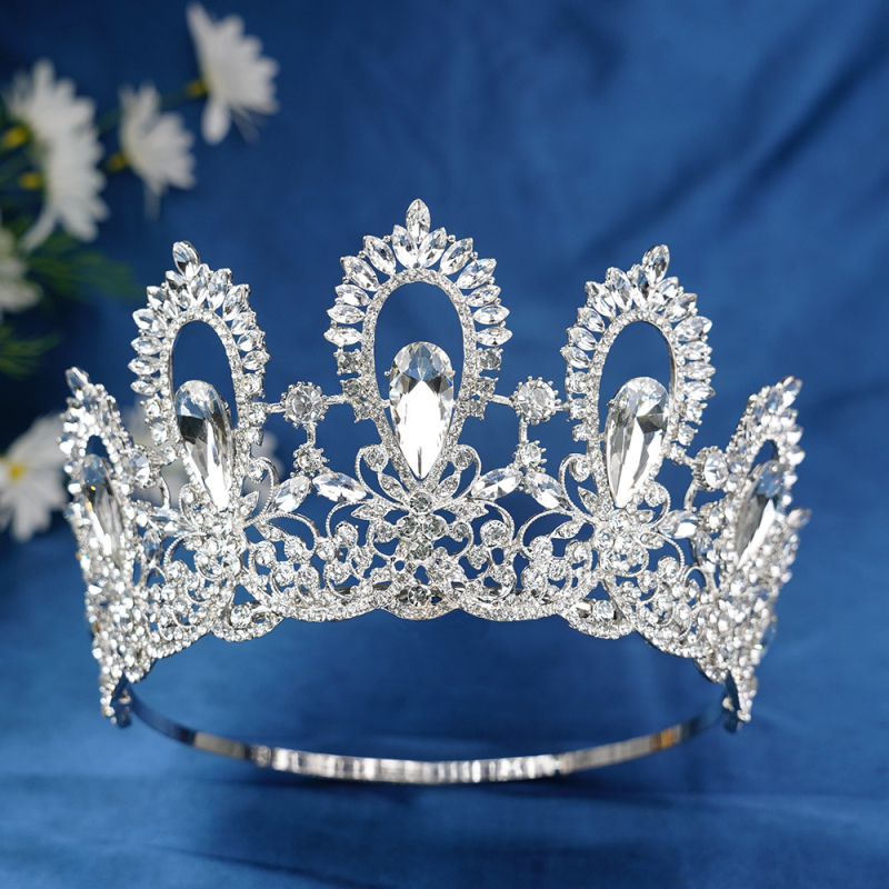 Diadem od legure s kristalima – ženski barokni vijenac, šuplja visoka kruna za vjenčanje (Materijal: Legura; Obrada: Set s kristalima; Stil: Ženski; Oblik: Kruna; Prilagodbe dostupne)