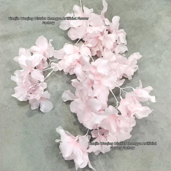 Stropne umjetne cvijeće za svadbene dvorane i hotele | svilenih cvjetova, embosirana obrada, dekor i rekviziti za fotografiju