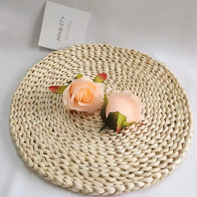 Glava svilenog cvijeta – Ruža – Za svadbene dekoracije i rekvizite za fotografiranje – Marka Runwei – Materijal: svilen cvijet – Vrsta: Ruža – Upotreba: Vjenčanje, Rekviziti za fotografiranje