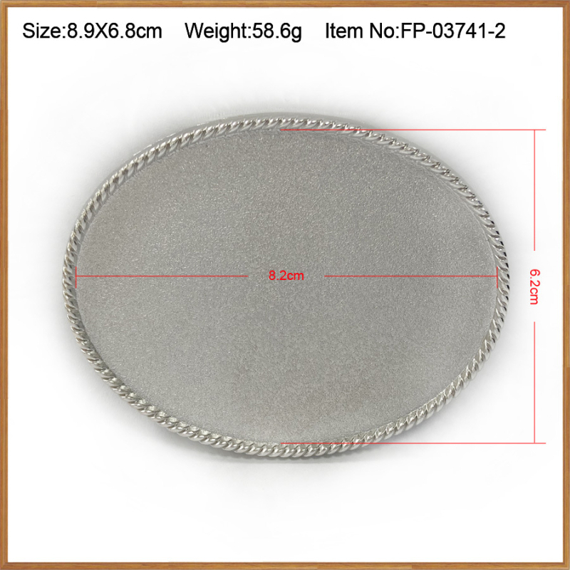 Siksnas sprādze, cinka sakausējums, rietumu kauboju stil, gun-black pārklājums, pielāgojama