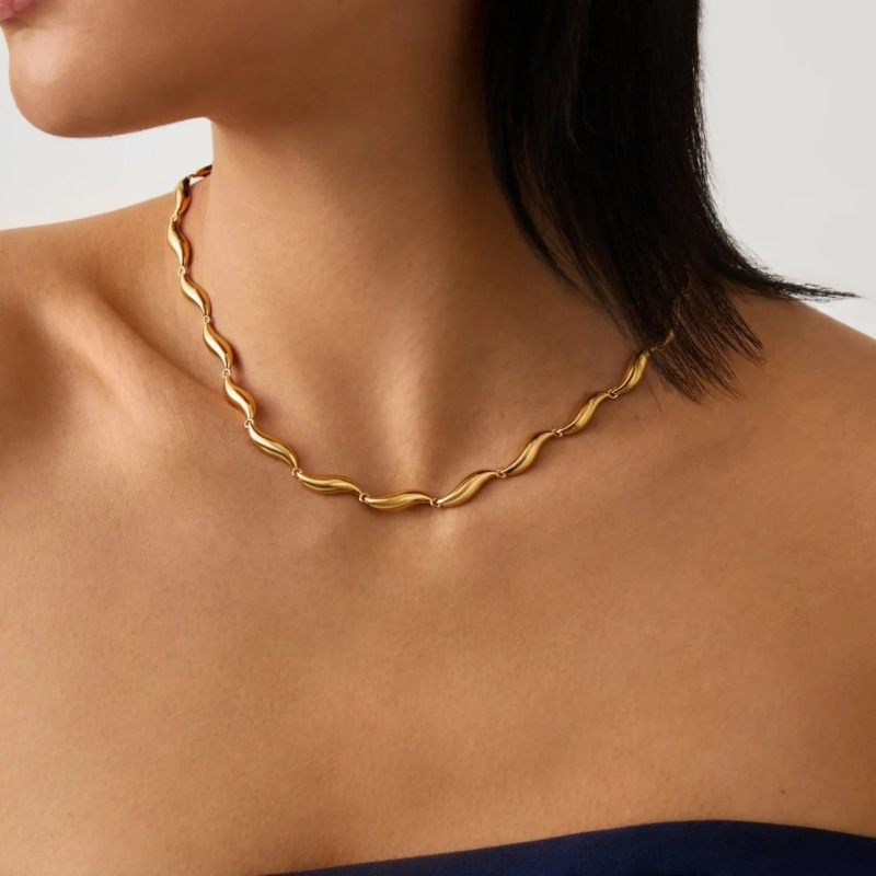 Ogrlica – bakar, pozlata 18k, elektroplatiranje, lanac zmijske kosti, francuski retro stil, težina 13 g