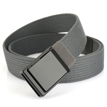 Muški platneni pojas s aluminijskom kopčom i glatkim zatvaranjem, širina 2–4 cm, Proljeće 2025