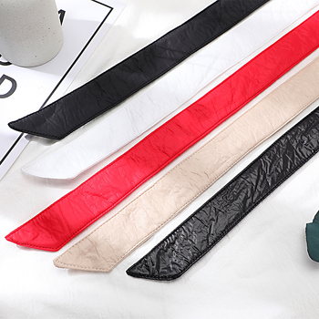 Moteriška striukė su diržu juosmenyje, raišteliai, medvilnės įdėklas, rankų siuvimas, japonų mygtuko užsegimas, diržo plotis 2–4 cm (Medžiaga: audinys; Užsegimas: japonų mygtukas; Stilius: universalus)