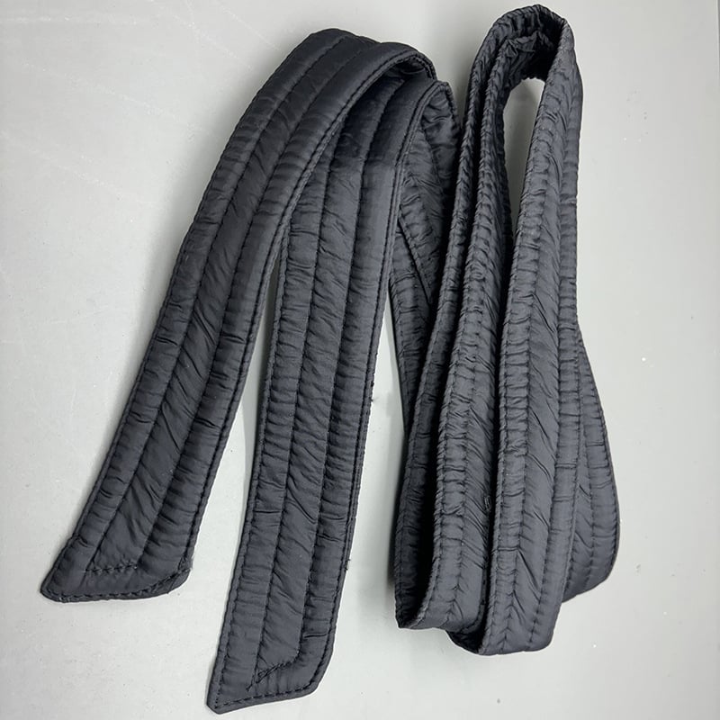 Moteriška striukė su diržu juosmenyje, raišteliai, medvilnės įdėklas, rankų siuvimas, japonų mygtuko užsegimas, diržo plotis 2–4 cm (Medžiaga: audinys; Užsegimas: japonų mygtukas; Stilius: universalus)