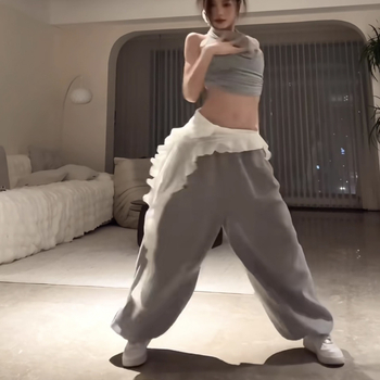 Vidukļa ķēde džeza dejām ar pūdelēm un viļņotu malu (Materiāls: Audums • Unisex • Pieaugušie • Visas sezonas • Izlaidums: 2024 rudens)