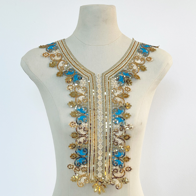 Sequins daugių spalvų kaklo žiedas su vandens tirpstančia nėrinių – Medžiaga: poliesteris; Vandens tirpstanti nėrinių; Tinka apatiniams, pižamoms, moterų drabužiams, galvos aksesuarams, namų tekstilei