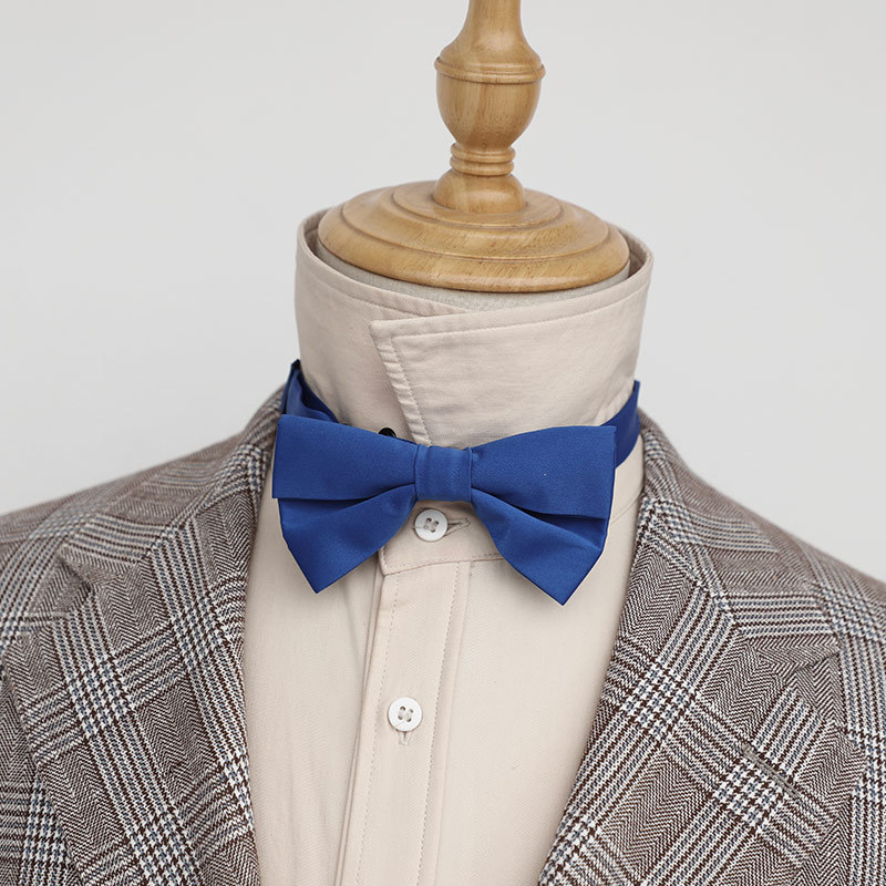 Női gallér virág formájú csokornyakkendő, lapos fejű, poliészter fonal