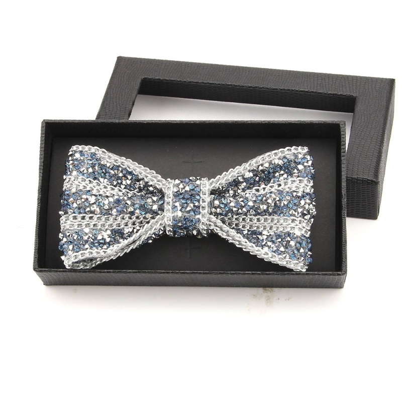 Gyanta anyagú csokornyakkendő, uniszex, magas színvonalú, forma: csokornyakkendő, 2024 ősz, gallér virág