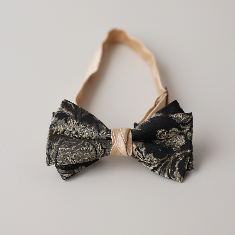 Férfi csokornyakkendő virágmintás, poliészter; formája: lapos fej, koreai stílus; jacquard szövés; testreszabható