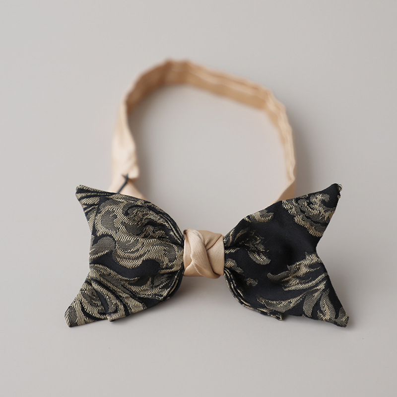 Férfi csokornyakkendő virágmintás, poliészter; formája: lapos fej, koreai stílus; jacquard szövés; testreszabható