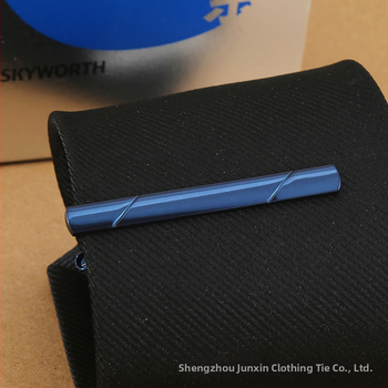 Réz nyakkendő kapocs, sík fejű, hullám mintázat, monoszínű minta, elektroplak bevonat, tisztaság K9