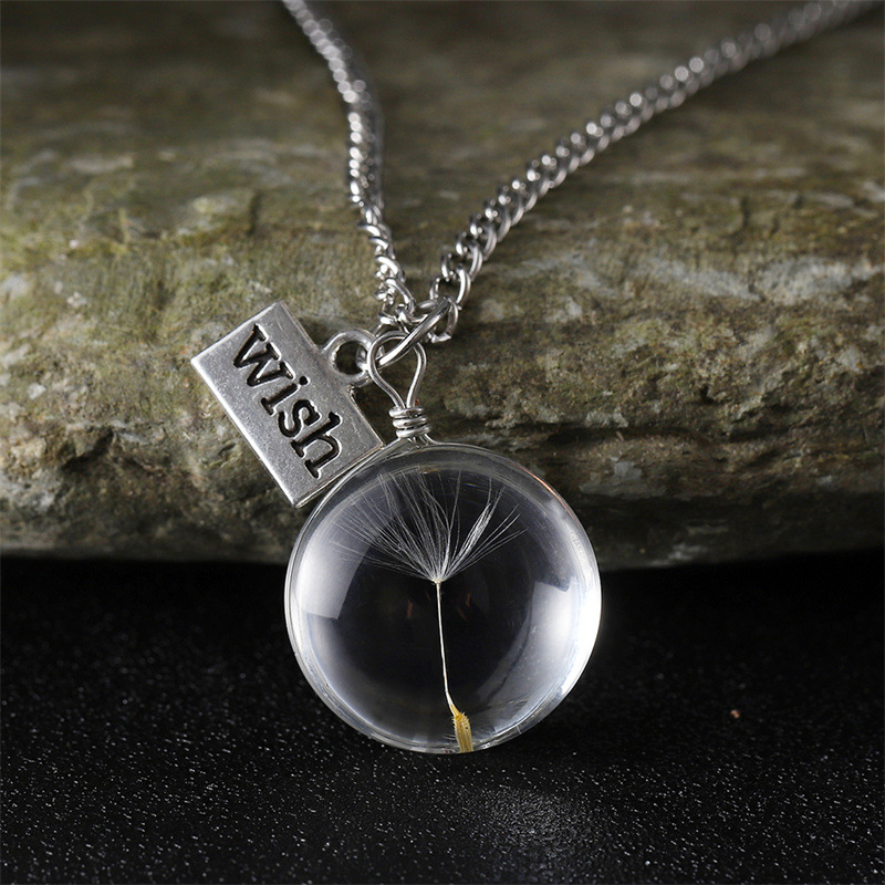 Kaklarota ar ovālu kulonu ziedu motīvā, mākslīgais kristāls, kulons no sakausējuma, elektroplātēts pārklājums, parasts ķēde, universāla