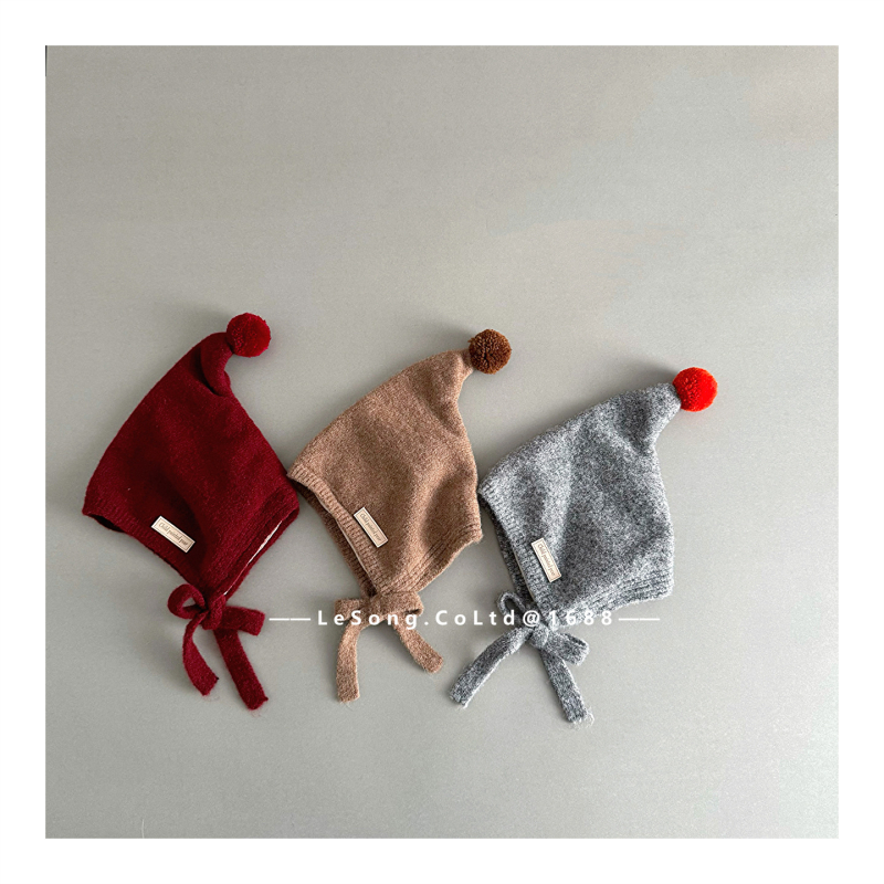 Dječja pletena kapa s vezicama – kupolasti oblik, zimska, otporna na vjetar, akrilno vlakno 51–60%