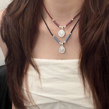 999 sudraba astoņu dārgumu kompasu kulons ar rokām adītu kukurūzas tipa ķēdi, universāls, etnisks stils, garums 41–50 cm