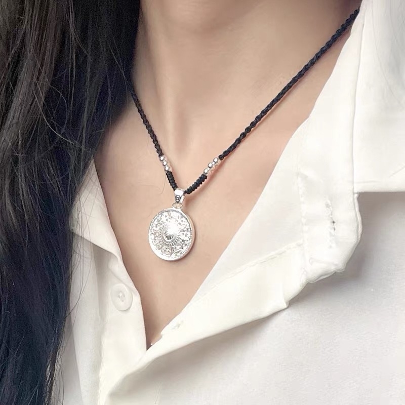 999 sudraba astoņu dārgumu kompasu kulons ar rokām adītu kukurūzas tipa ķēdi, universāls, etnisks stils, garums 41–50 cm