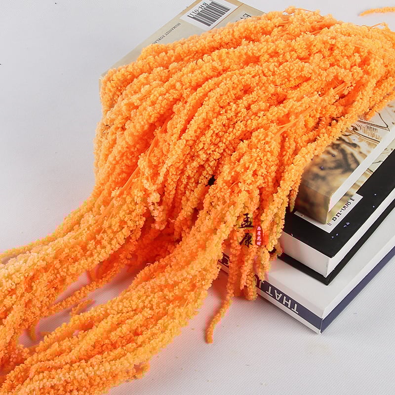 Seinamaa riputatav koosseis kuivatatud ja igaveste lilledega – Meng kang bränd; materjalid: kuivatatud lilled, igavene lill; sortiment: 23368453394; käsitöö/kood: 36863768123; pakend: Opp bouquet bag