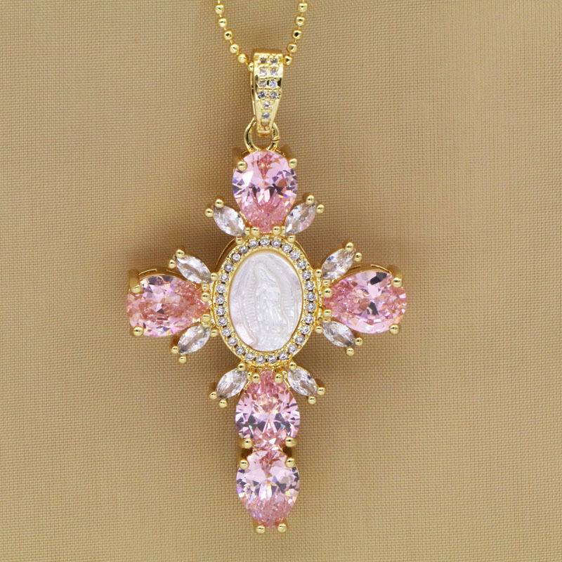 Varš kaklaskarte ar lodīšu ķēdi, pavadziņš ar sajauktajiem akmeņiem iegravējumā, ģeometrisks dizains, sievietēm