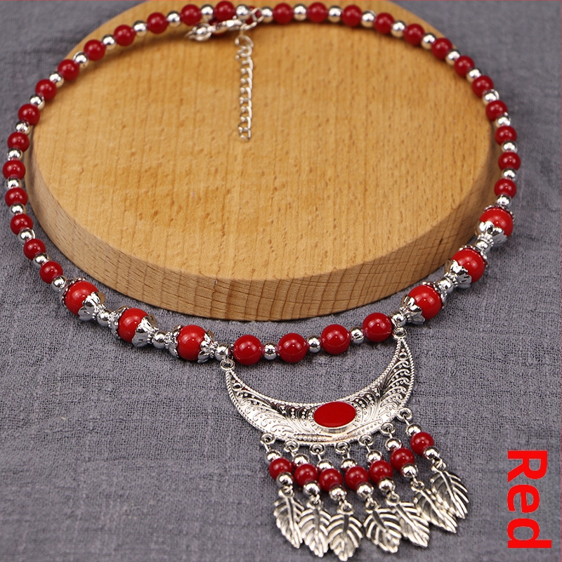 Etno stiiliga kaelakee lillekujundusega; materjalid: kangas ja segamaterjalid; bränd: Confucianism and Yixiang; päritolu: Yunnan