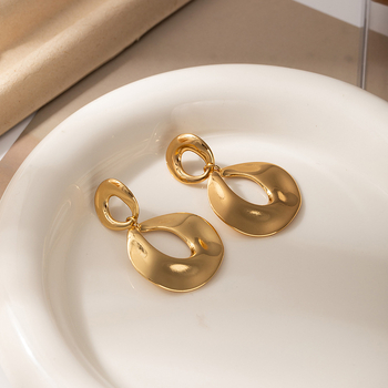 Sieviešu auskari no titāna tērauda, ģeometriski motīvi: rombs un zvaigzne, elektroplatēšana, Titanium Yue zīmols