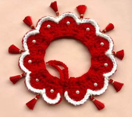 Kaķu un suņu adījuma kaklasaite — karikatūras raksts, Materiāls: zīda zieds, Universāla izmantošana, Svars 100 g, Ziemassvētku dizains