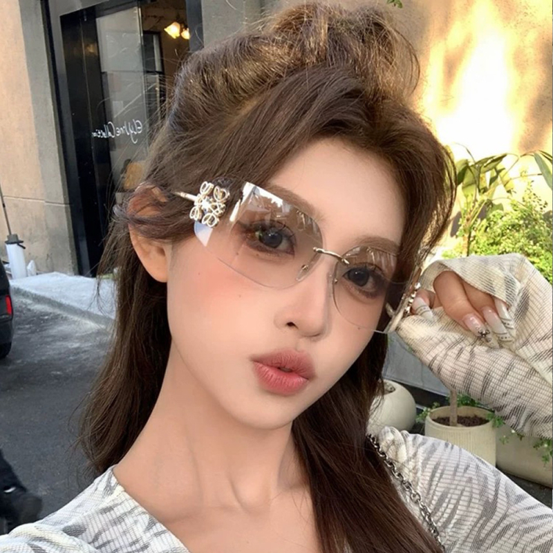 Naneské naočale bez okvira s konkavnim oblikom – UV400 zaštita, AC leće, PC okvir, elegantan minimalistički stil (Spring 2025)