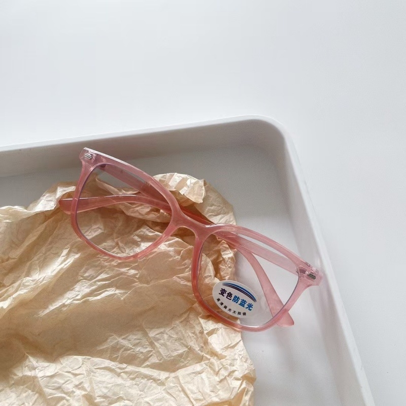 Dječje sunčane naočale s kvadratnim okvirom, UV380 zaštita, leće i okvir od smole, prijenos svjetla kategorije 2