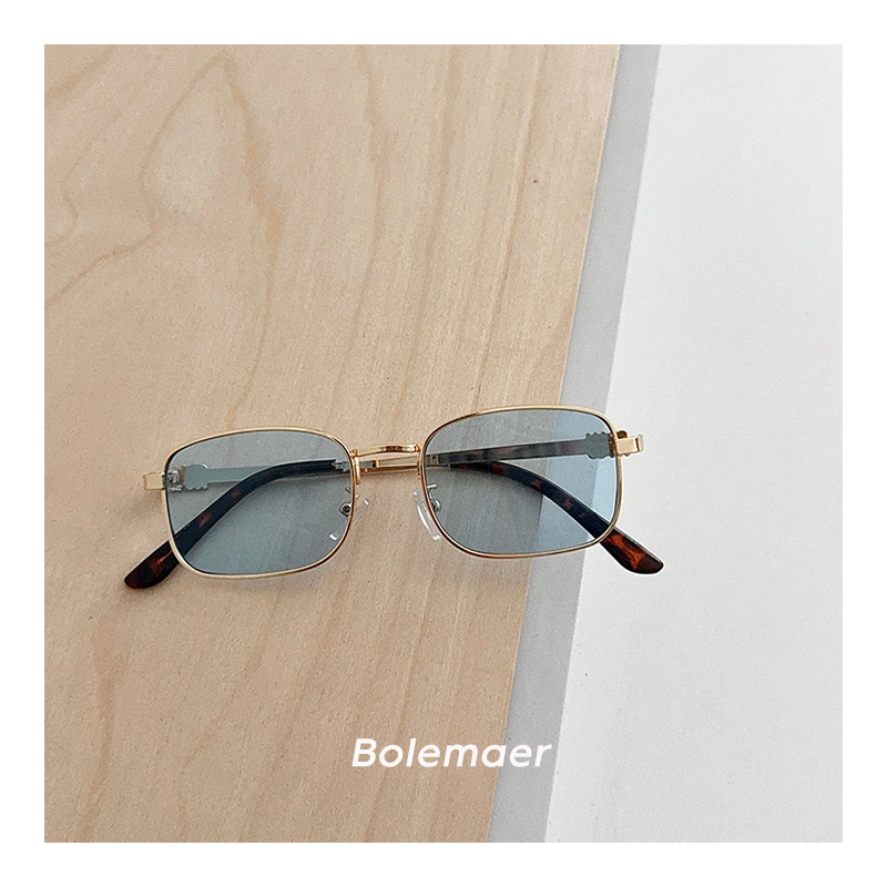 Dječje sunčane naočale: korejski retro kvadratni metalni okvir, u punom okviru, plastične leće, UV zaštita kategorija 2, ljeto 2025