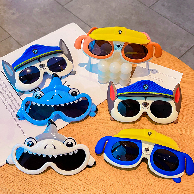 Dječje sunčane naočale s cartoon mecha dizajnom, polarizirane, UV380 zaštita, klip okvir, akrilne leće, okvir od plastike/PC