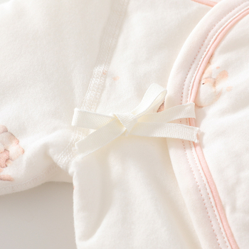 Novorođeni romper s leptirima, 100% pamuk, dugi rukavi, otvaranje na jedan gumb