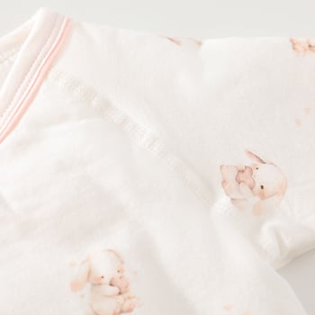 Novorođeni romper s leptirima, 100% pamuk, dugi rukavi, otvaranje na jedan gumb