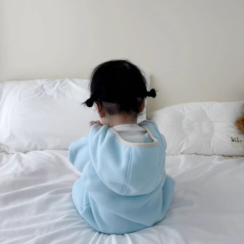 Bērnu flīsa kombinezons ar kapuci, rāvējslēdzējs, garas piedurknes, universāls, vecums 1–3 gadi, 100% poliestera flīss