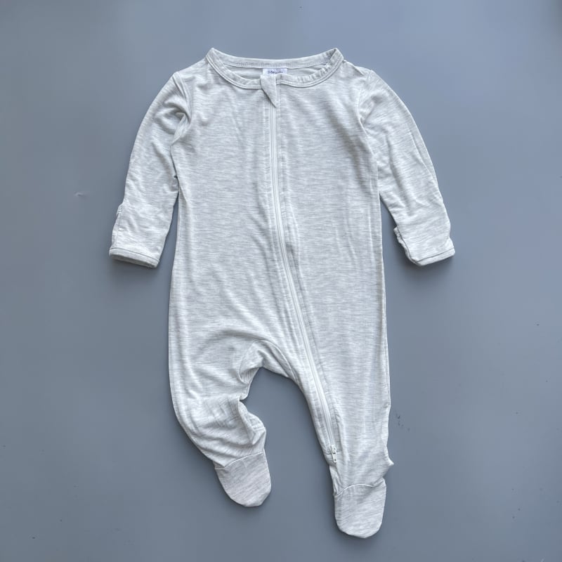 Zīdaiņu rāvējslēdzēja romper ar kāju pārklājumu, garas piedurknes, universāls, bambusa šķiedras 70% / kokvilna 25% / elastāns 5%