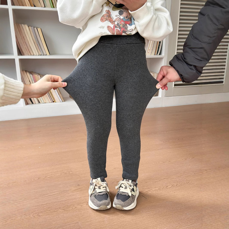 Meitenēm paredzētas vilnas-stieptās bikses ar flīsa iekšējo odeli, vidukļa vidējais jostas līmenis, 350 g samta audums, ziema, vecuma grupa 3–8 gadi