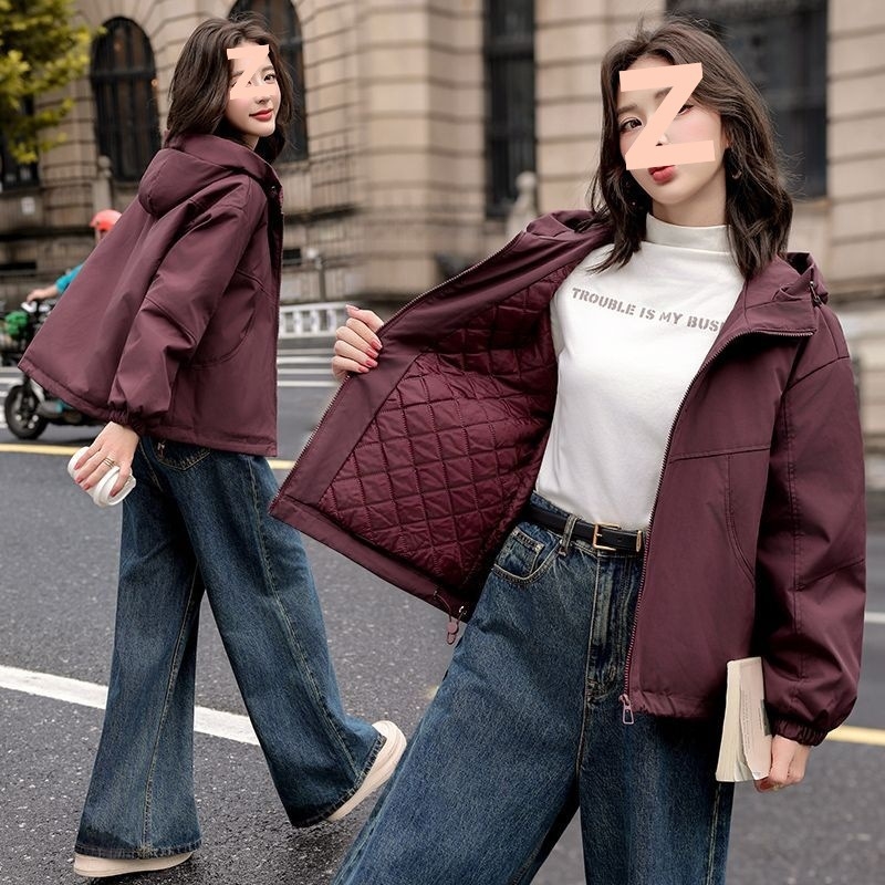 Medvilninė įdėtinė striukė, ultra trumpa, be rankovių, polo apykaklė, užpildas iš šilko-pamuko