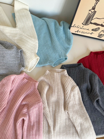 Bērnu džemperis no Angoras vilnas ar kapuci, pusaugsts apkakle, garas piedurknes, ziema 2025