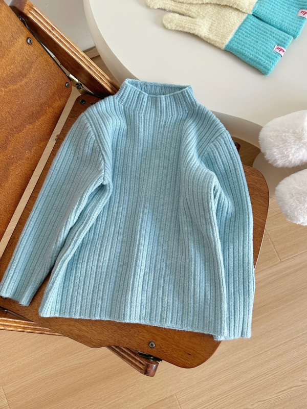 Bērnu džemperis no Angoras vilnas ar kapuci, pusaugsts apkakle, garas piedurknes, ziema 2025