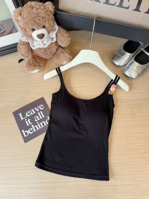 Plāns top ar siksnām un krūšu pildījumu, apaļš kakla izgriezums, poliesters, vasara 2025