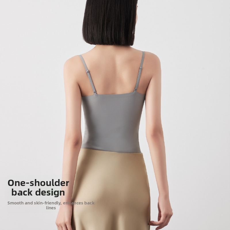 Sieviešu kamizole ar iekšējo krūšu uzpildi, neilona-spandexa audums, šaurs griezums, plānas siksnas, garums 50–65 cm