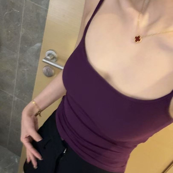 Top ar plāniem lencēm, 2 cm krūšu pildījums, A līnijas siluets, ultra īss garums, kokvilnas audums.