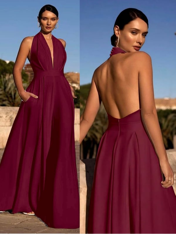 Plašu kāju kombinezons bez piedurknēm ar haltera kaklu, V-veida izgriezums, 90–95% poliesteres