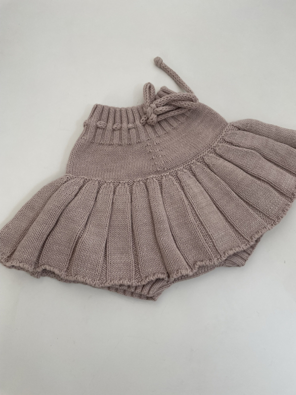 Bērnu adīti culotte bikses, no kokvilnas diega, maiga apstrāde, vienkrāsains modelis, piemērots jaundzimušajiem 0–1 g, 2025. gada pavasara izlase