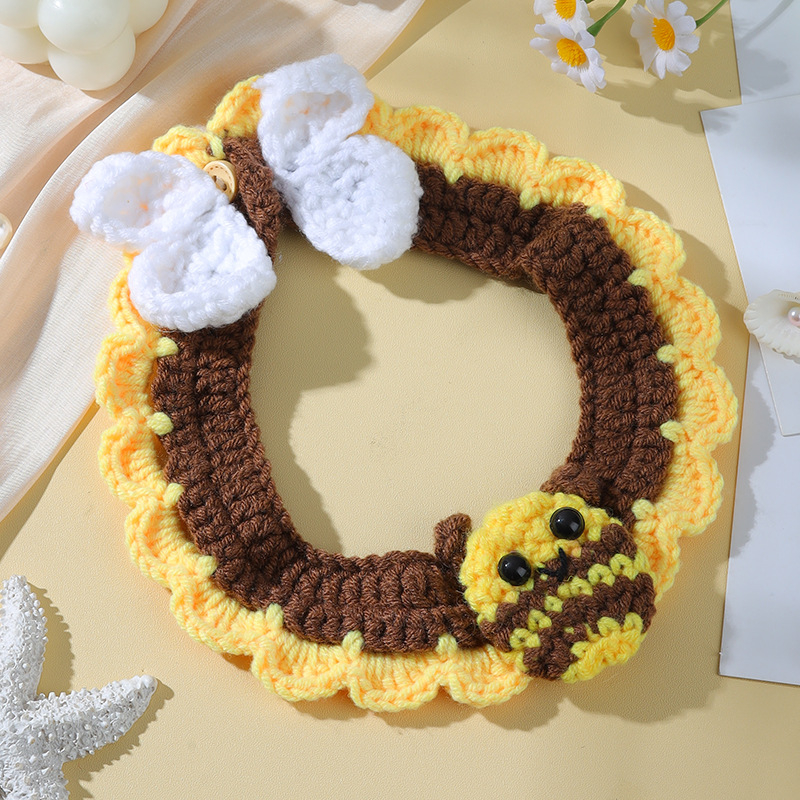 Ръчно плетен нашийник за домашни любимци с мультяшен дизайн и вълнена декорация, подходящ за котки и кучета