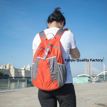 Vanjski ultra lagani sklopivi ruksak za biciklizam, unisex sportski ruksak, lagana putna torba, jesen 2020.