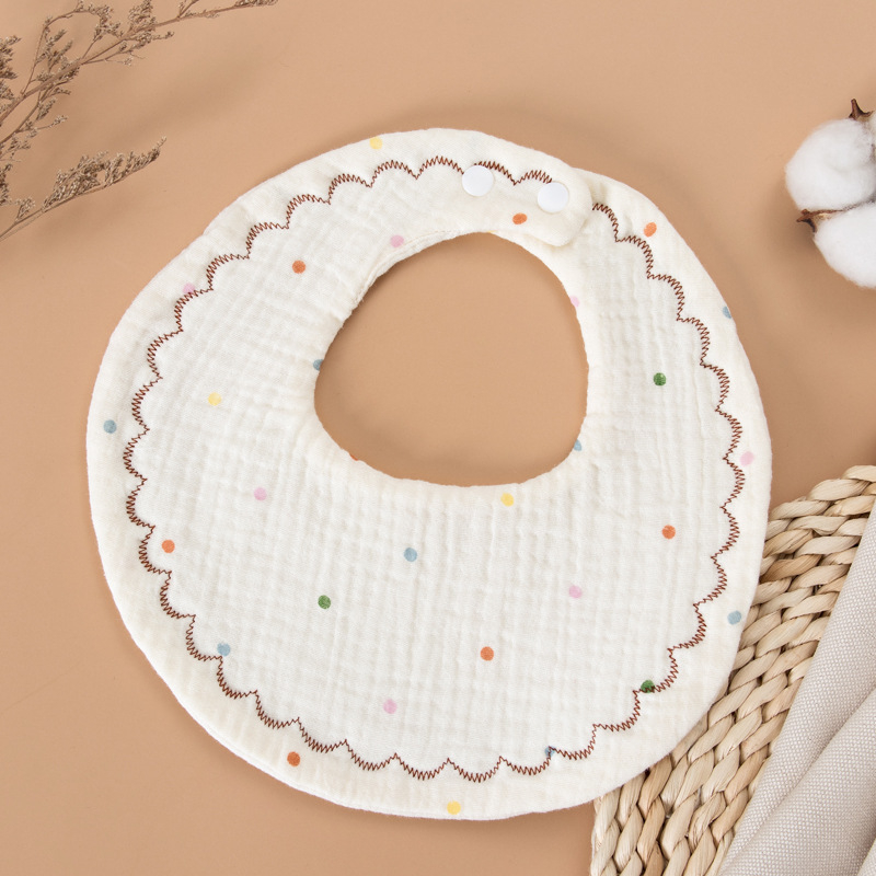 Zīdaiņa lakatiņš no 100% kokvilnas gázes, absorbējošs, Klase A, piemērots 0–3 gadus veciem zīdaiņiem, apaļš siluets, ar dzīvnieku/ multfilmu motīviem