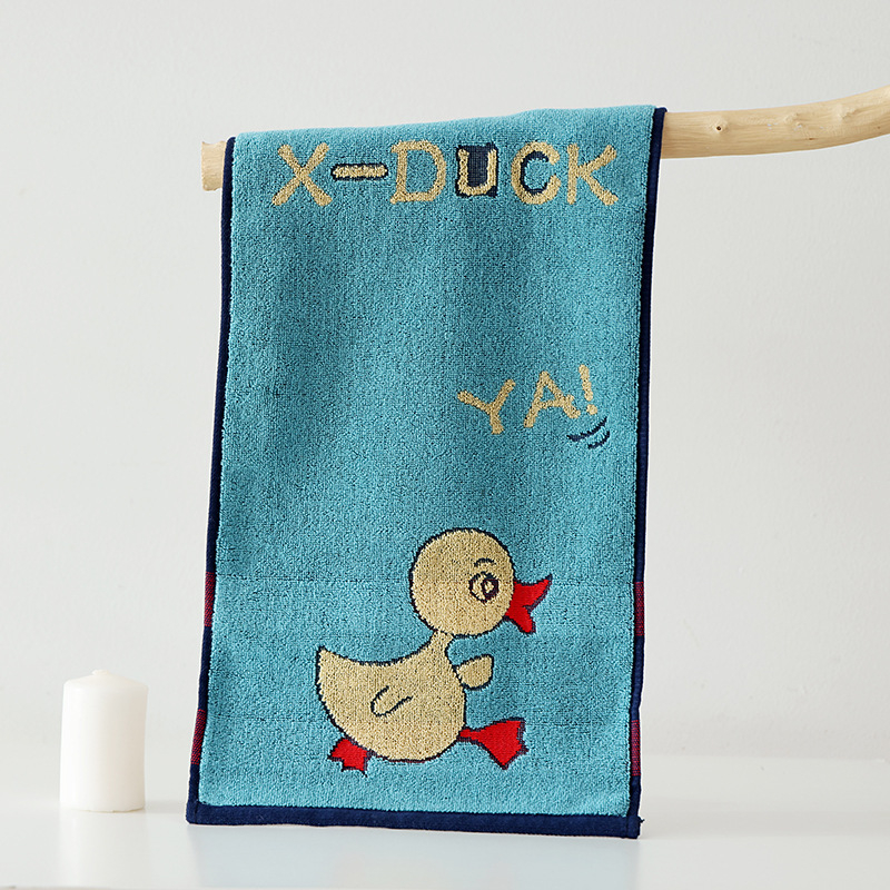 Bērnu dvielis no 100% kokvilnas, yarn-dyed, 32S pavedums, 50–80 g, pielāgošana pieejama