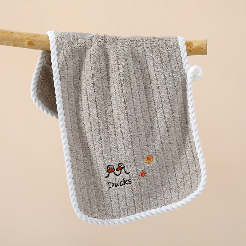 Bērnu kvadrātveida dvieli no korāla flīsa, 120D, izšūšana un apmales, mazāk nekā 50 g, pielāgojama