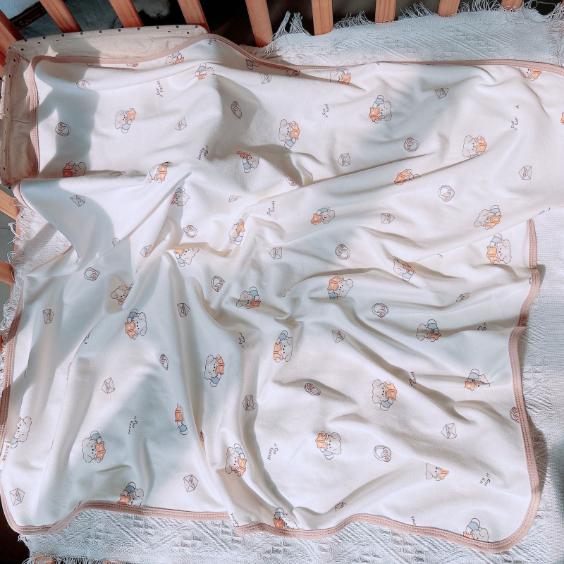 Bērnu segu no kokvilnas ar kokvilnas pildījumu, dzīvnieku raksts, pavasara 2025 izlaidums