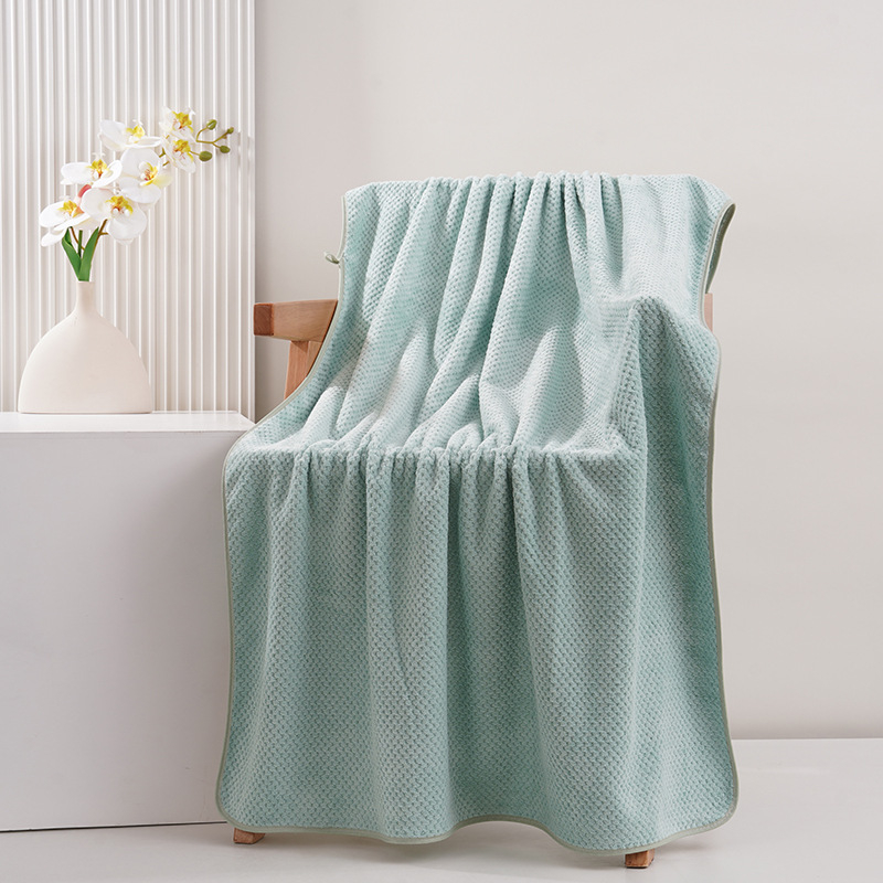 Korallfleece käterätt vannitoa jaoks, paks, nahasõbralik, imav ja kiiresti kuivav, 150D, 400–500 g, lihtne kude servadega, vannitoa või ranna jaoks