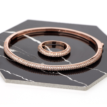 Dāmu retro rokas rotaslieta no videi draudzīgas vara ar elektroplēšanu, pavasaris 2024