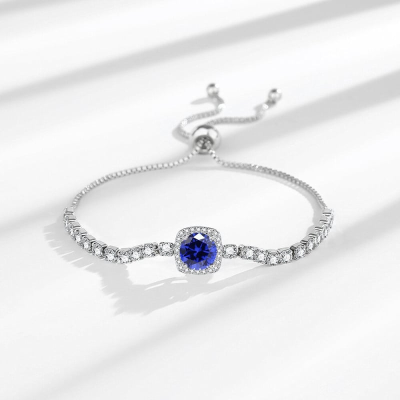 Ženska narukvica od metala, geometrijski kvadratni dizajn, 2 karata, imitacija moissanita, s ukrasnim kamenjem